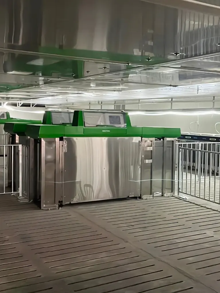 首页-种猪测定概览图Home - Breeding Pig Testing overview mapping(1).webp